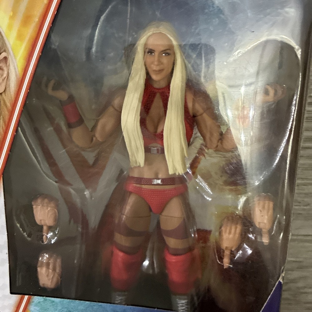 New Mattel WWE Wrestling Elite Summer Slam Charlotte Flair Figure NIP Regal BAF - Picture 5 of 8